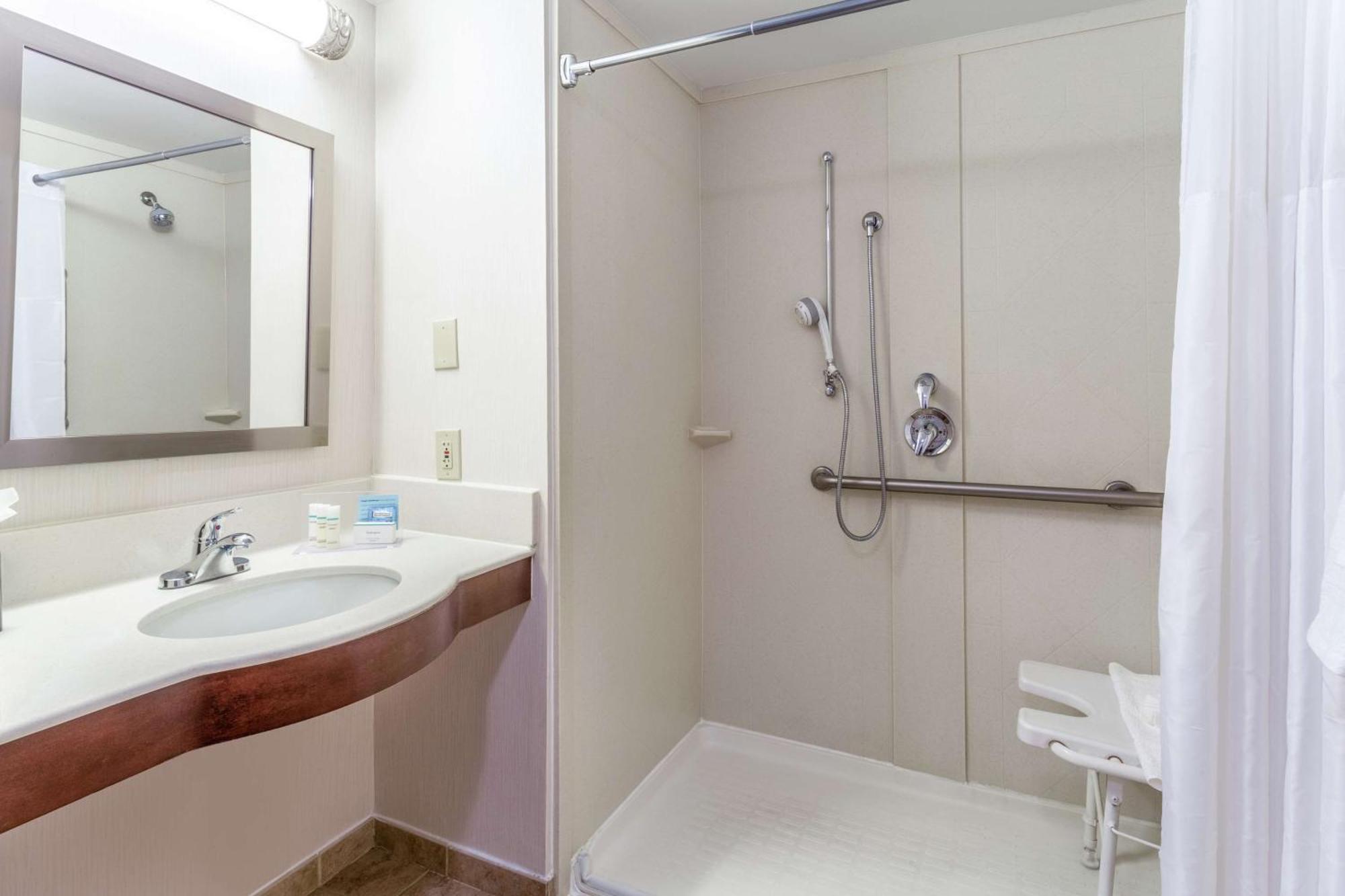 Hampton Inn Boston/Peabody Eksteriør billede
